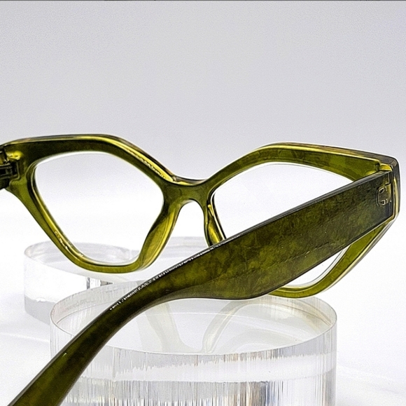 Limited Edition - Miles Reader - Picture 3 of 4